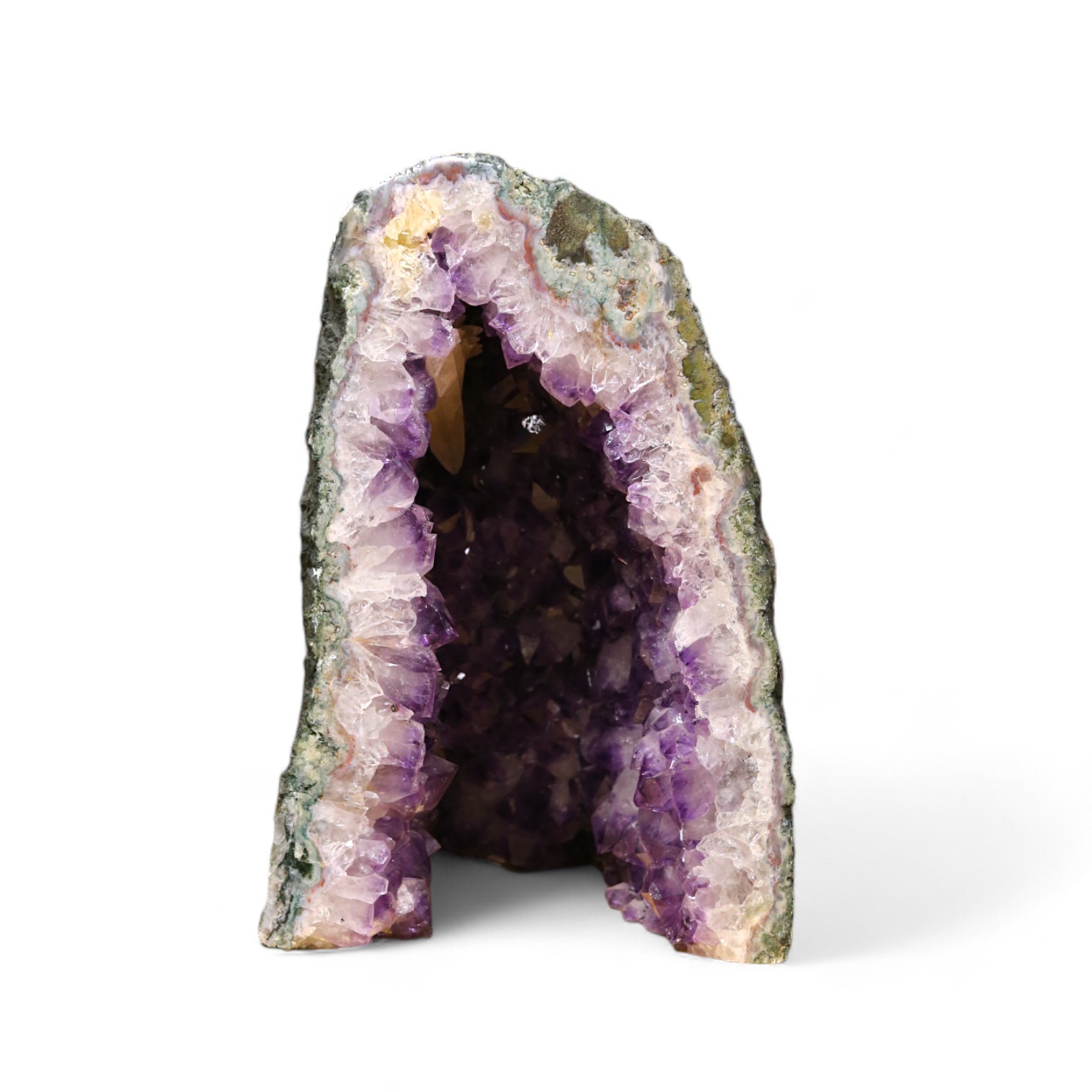 Geology - An amethyst geode, 31cm. Condition - natural imperfections